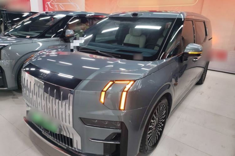 Used Zeekr 009 2024 Six-Seat Executive Version 4WD 108 kWh