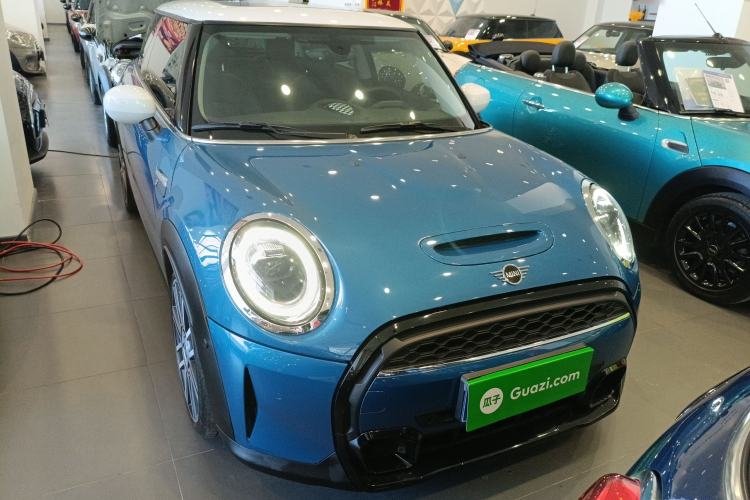 Used MINI MINI 2022 Updated 2.0T COOPER S Artist