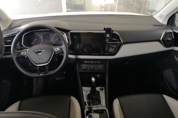 Used Jetta VS5 2023 280TSI Automatic Trend Edition