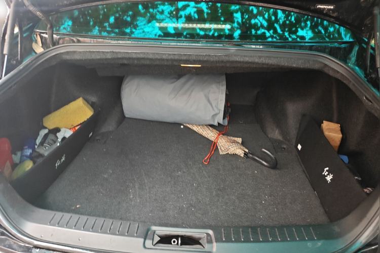 Used Hongqi H7 2015 1.8T Tech Model