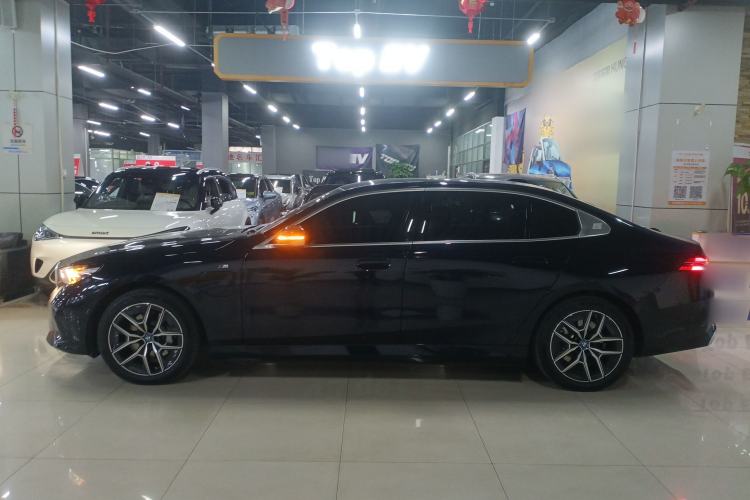 Used BMW i5 2024 eDrive 35L M Sport Package
