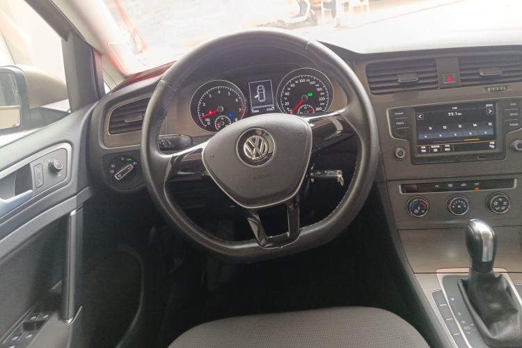 Used Volkswagen Golf 2016 1.6L Automatic Comfort Model