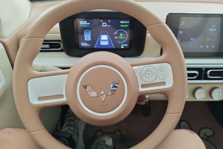 Used Wuling Hongguang MINIEV 2024 3rd Generation 215km Youth Edition
