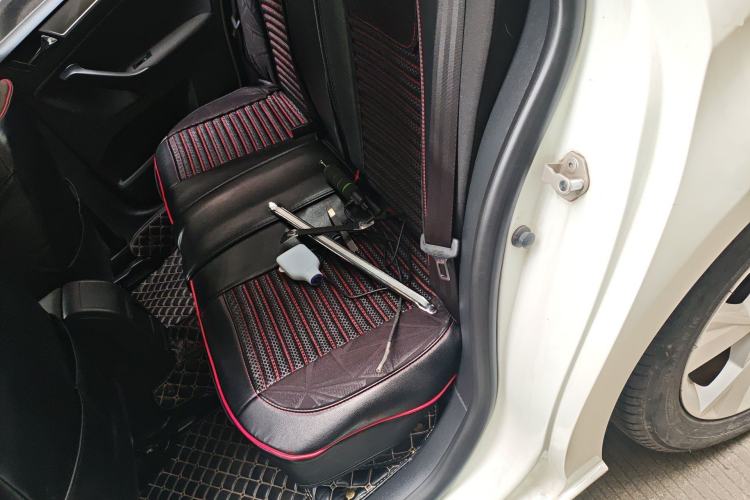 Used Volkswagen Bora 2015 Qihui Edition 1.6L Automatic Fashion Model
