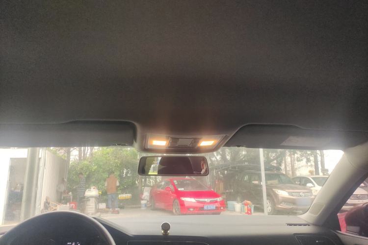 Used Volkswagen Lamando 2018 230TSI DSG Fashion Edition
