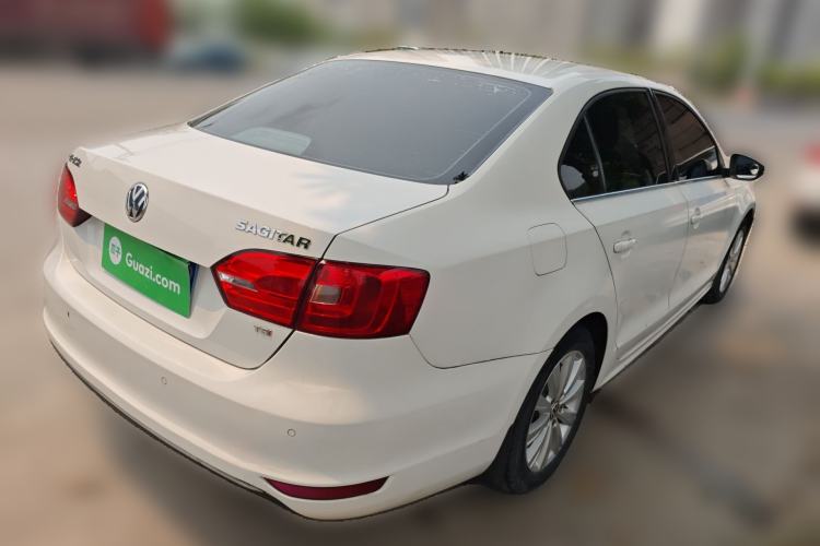 Used Volkswagen Sagitar 2014 1.4TSI Automatic Luxury Model Rear Right 45 Deg