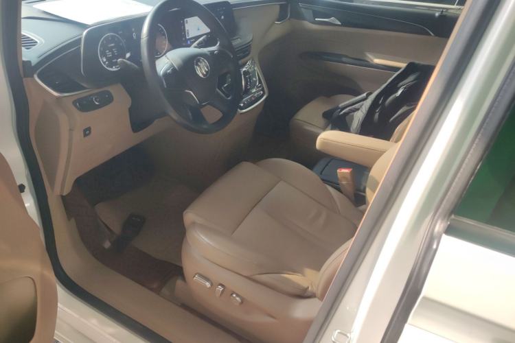 Used Buick GL8 2020 ES Land Cruiser 653T Luxury Edition
