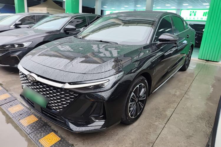 Used Chery Fengyun A8 2025 145 Standard Edition