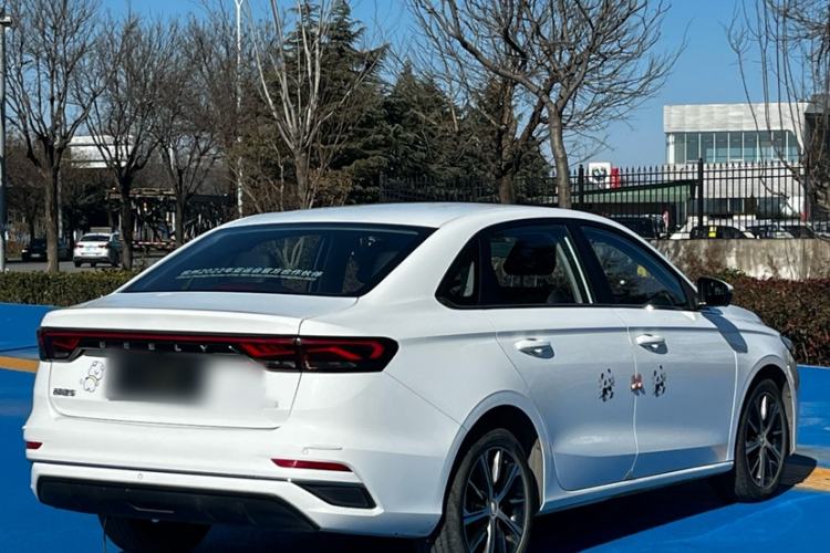 Used Geely Auto Emgrand 2023 4th Generation Champion Edition 1.5L CVT Prestige Model
