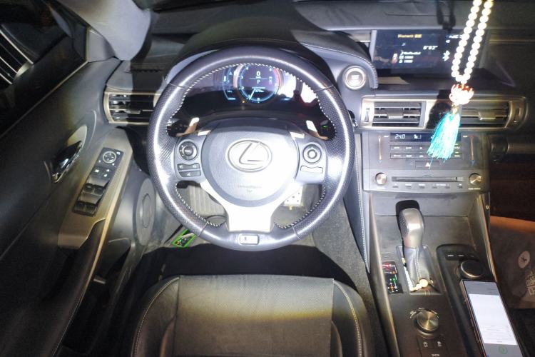 Used Lexus IS 2015 200t F SPORT