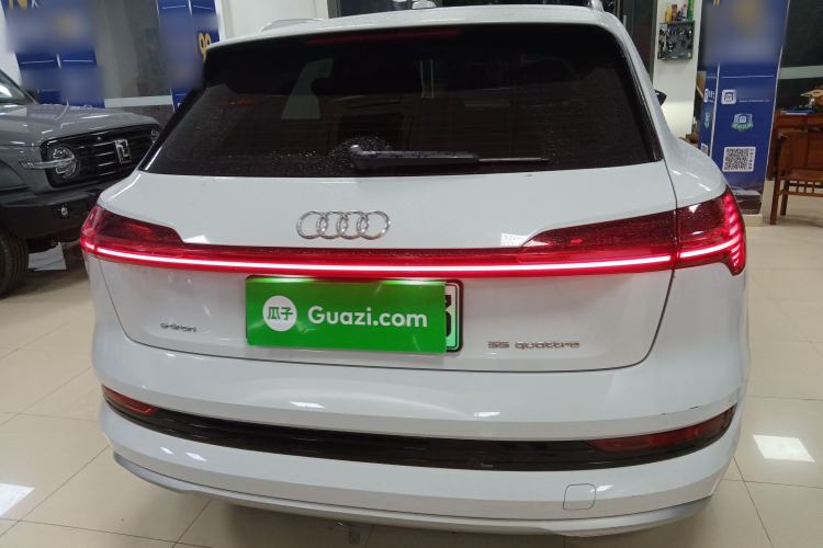 Used Audi e-tron 2019 55 quattro Technology Edition
