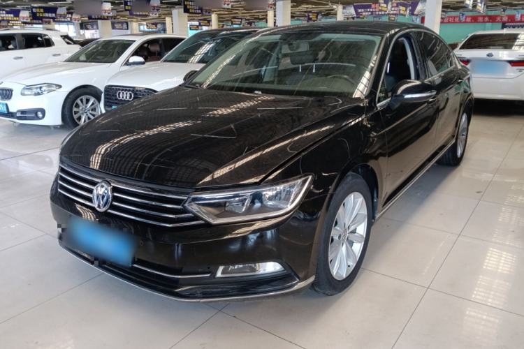 Used Volkswagen Magotan 2018 330TSI DSG Advanced Model
