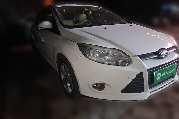 Used Ford Focus 2012 Sedan 1.6L Manual Fashion Edition
