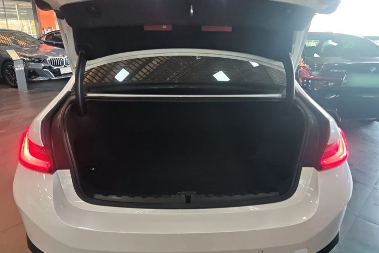 Used BMW i3 2025 eDrive 35 L
