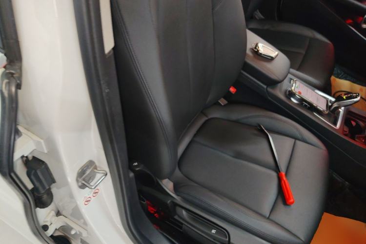 Used BMW 1 Series 2021 120i M Sport Edition Right Front Seat