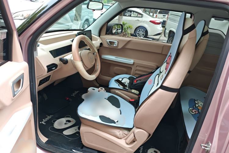 Used Geely Galaxy Panda 2023 Panda Mini 200km Dynamic Bear Left Front Seat