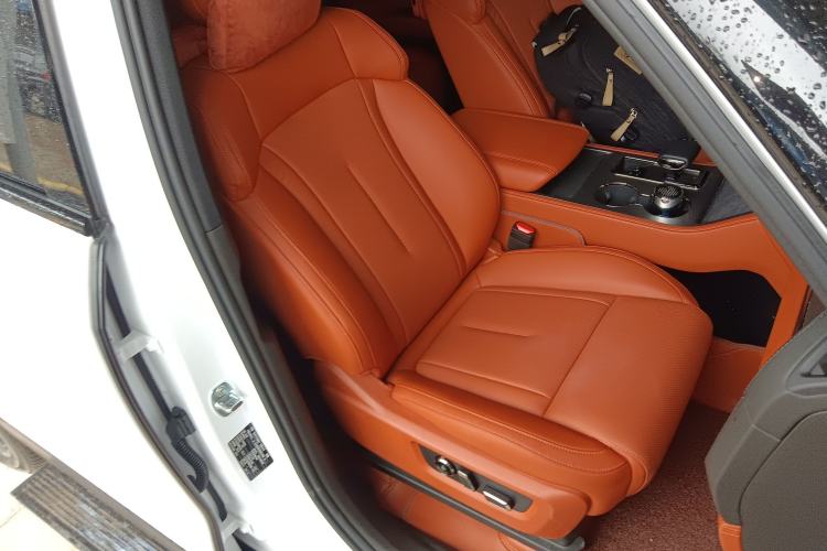 Used Polestones 01 2023 All-Purpose 7-Seater Version
