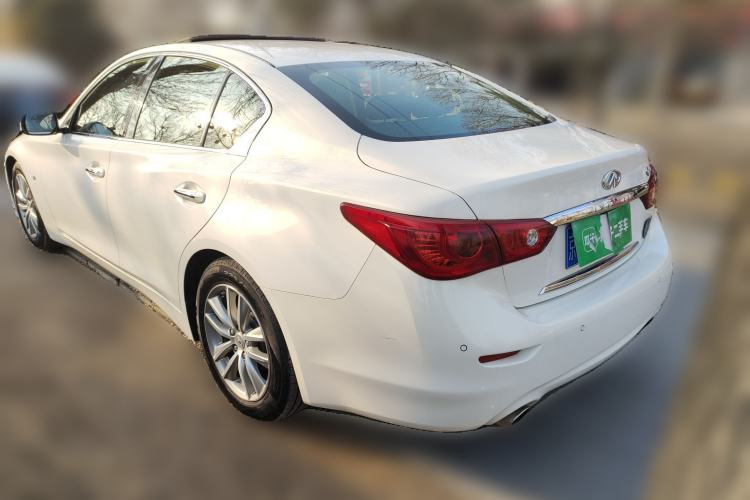 Used Infiniti Q50 2014 3.7L Luxury Edition