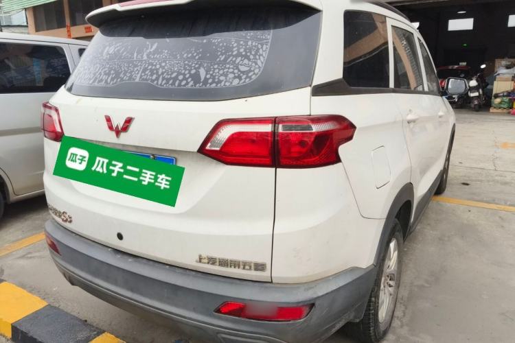 Used Wuling Hongguang S3 2019 1.5L Manual Standard Version China VI Standard Rear Right 45 Deg