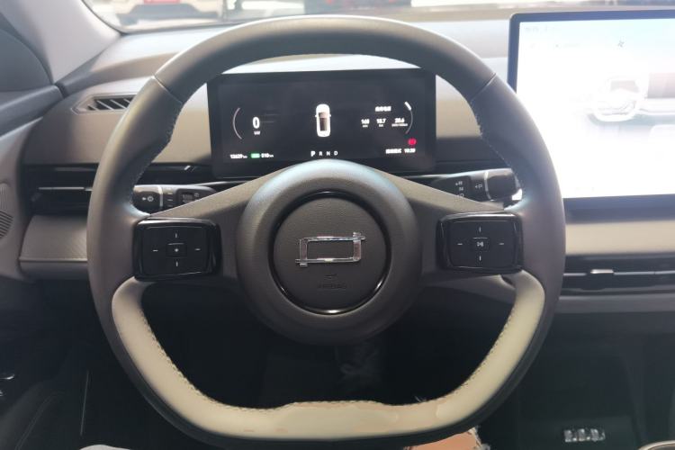 Used Bestune Yueyi 03 2025 565km Premium Edition Steering Wheel