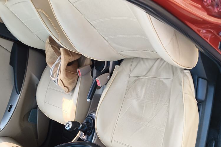 Used Hyundai Verna (older generation) 2014 1.4L Manual Smart GLS Trim
