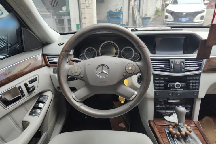 Used Mercedes-Benz E-Class 2011 E 200 L CGI Elegant Model