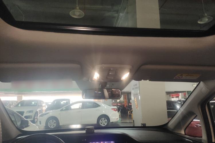 Used GAC Trumpchi M6 2021 270T DCT Luxury Edition (7 Seats) Headliner