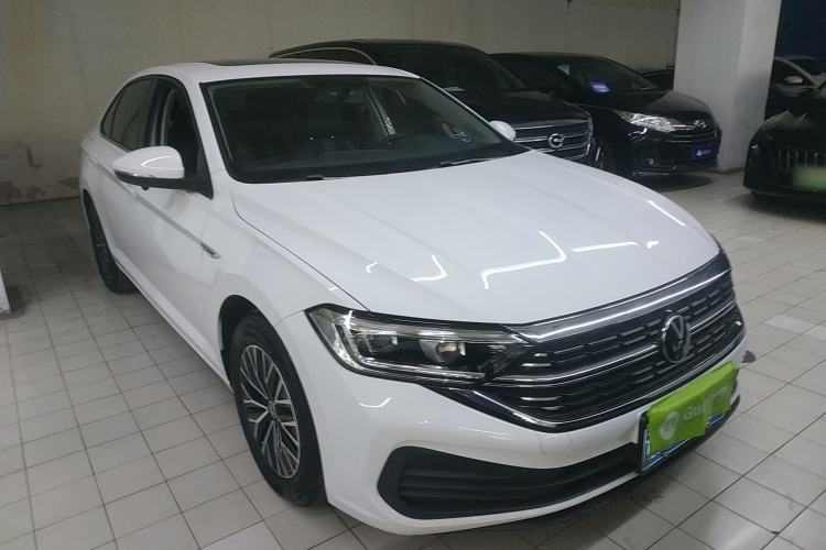 Used Volkswagen Sagitar 2024 200TSI DSG Flyover Edition
