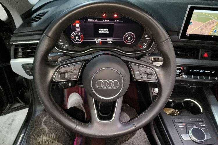 Used Audi A4L 2019 40 TFSI Fashion Edition China VI Emission Standard