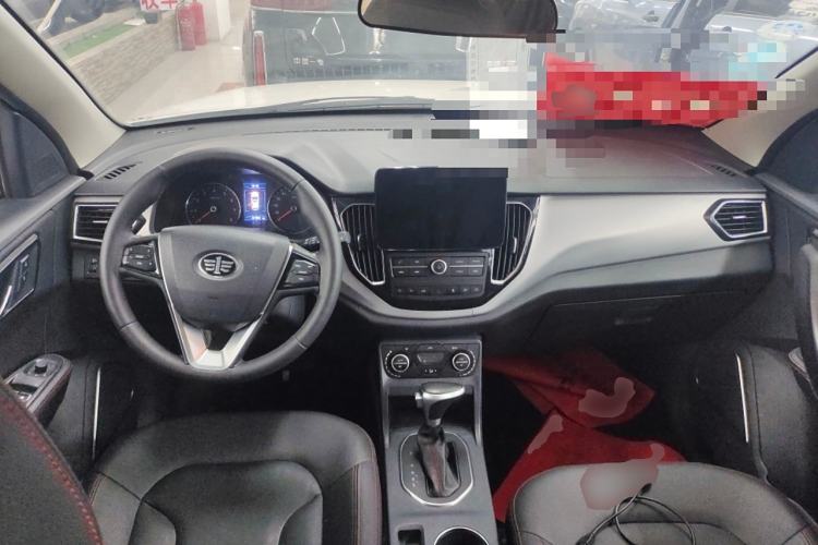 Used FAW Senya R7 2017 1.6L Automatic Smart Version
