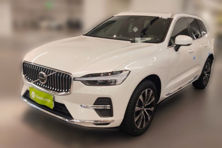 Used Volvo XC60 2023 B5 4x4 Smart Luxury Edition