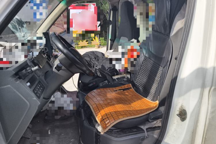 Used Farizon Xingxiang V 2023 V6E Zhonghang Lithium Battery 38.64kWh Value Edition
