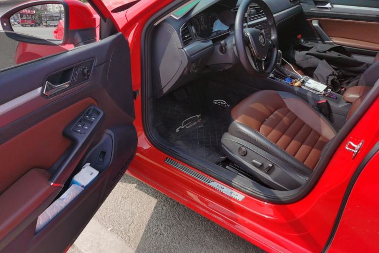 Used Volkswagen Lamando 2019 280TSI DSG Comfort Edition China V Standard Driver Seat