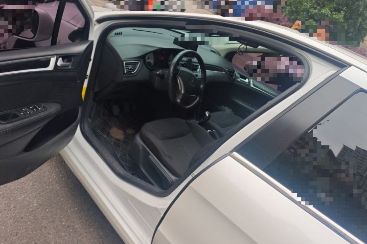 Used Peugeot 308 2014 Enjoy Edition Classic 1.6L Manual Fashion Model