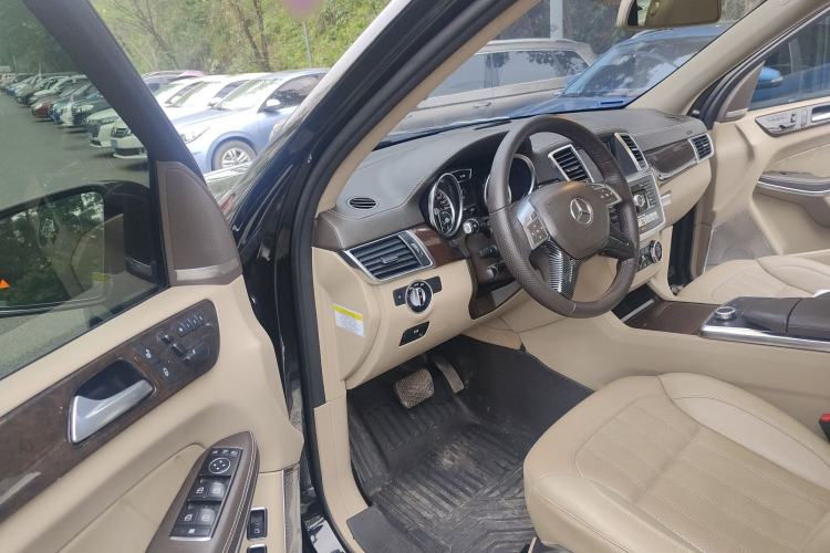 Used Mercedes-Benz GL-Class 
