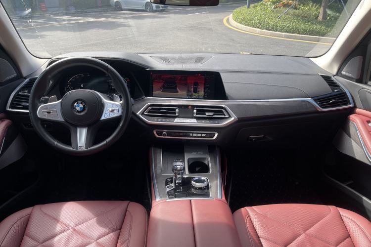 Used BMW X5 2022 Restyled xDrive 30Li Luxury Version M Sport Package
