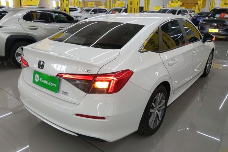 Used Honda Civic 2022 240TURBO CVT Dynamic Edition
