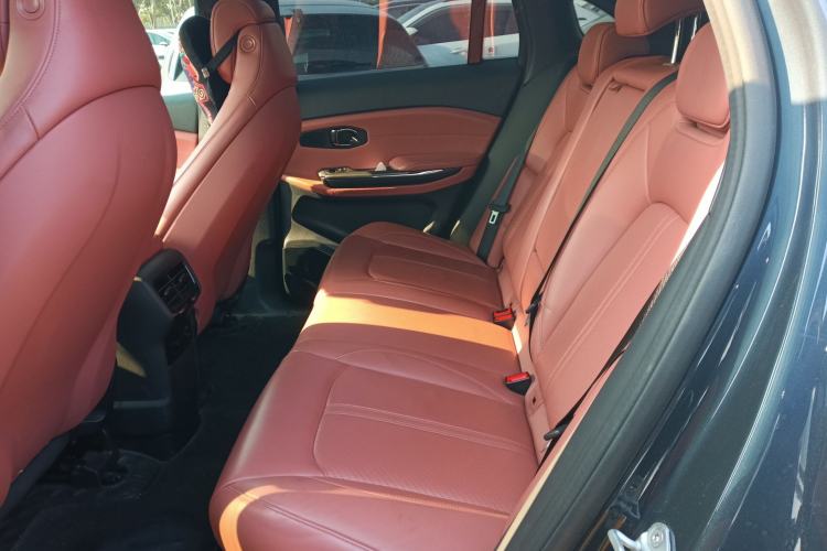 Used Nio EC6 2022 75 kWh Sport Edition Interior 4