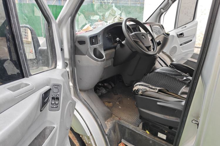 Used Foton Toano 2020 2.5T Manual Tongtu Short Wheelbase Mid-Roof 5/6-Seater 4J25TC3