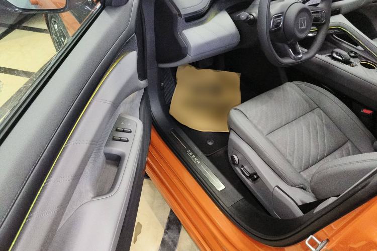 Used Zeekr 001 2025 WE Edition 95 kWh All-Wheel Drive