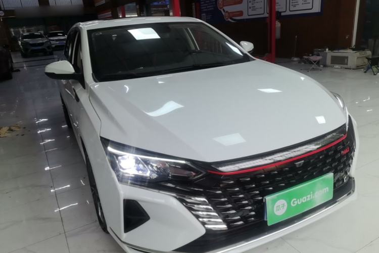 Used Dongfeng Aeolus Yixuan MAX 2023 1.5T Super-Powered Dad Edition