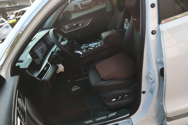 Used Chery Tiggo 8 PRO 2025 290T Two-Wheel Drive Prestige Edition