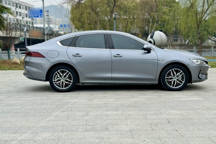 Used BYD Qin PLUS 2021 EV 500KM Luxury Model
