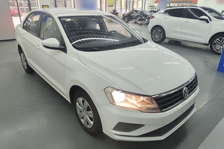 Used Volkswagen Jetta 2017 1.5L Manual Fashion Edition
