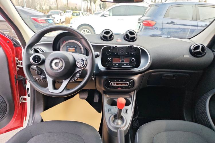 Used smart forfour 2018 1.0L 52kW Passion Edition
