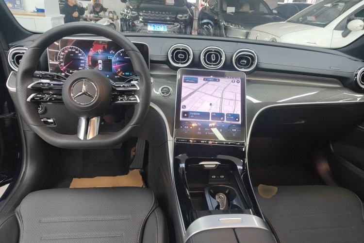 Used Mercedes-Benz C-Class 2022 Restyled C 260 L Sport Edition Center Console