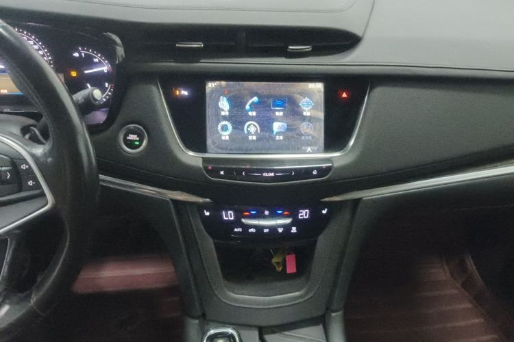 Used Cadillac XT5 2016 25T Luxury Model