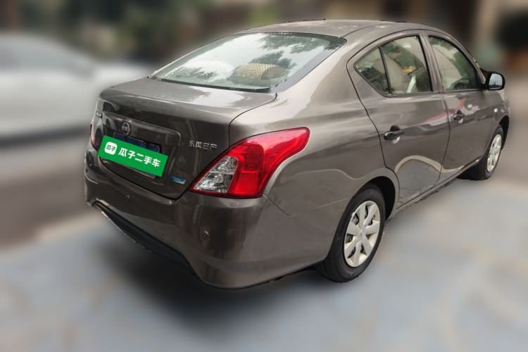 Used Nissan Sunny 2014 1.5XE Manual Elite Edition
