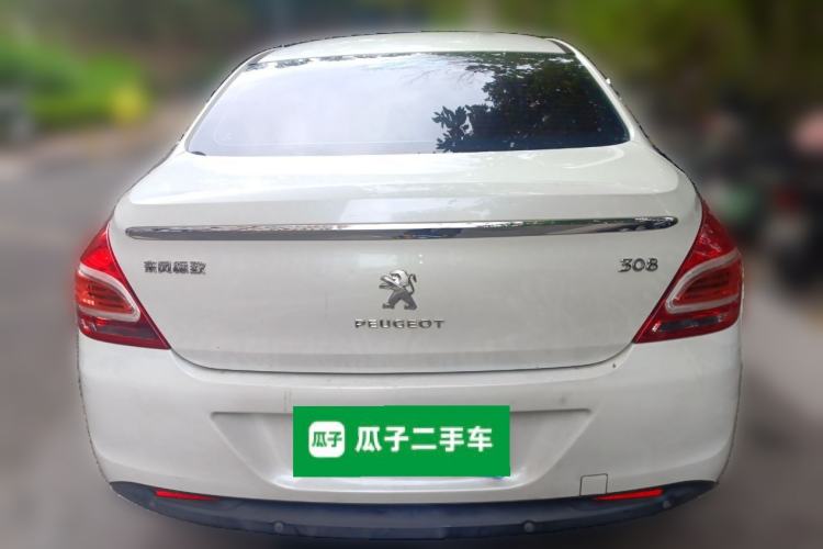 Used Peugeot 308 2014 Enjoy Edition Classic 1.6L Automatic Premium Model
