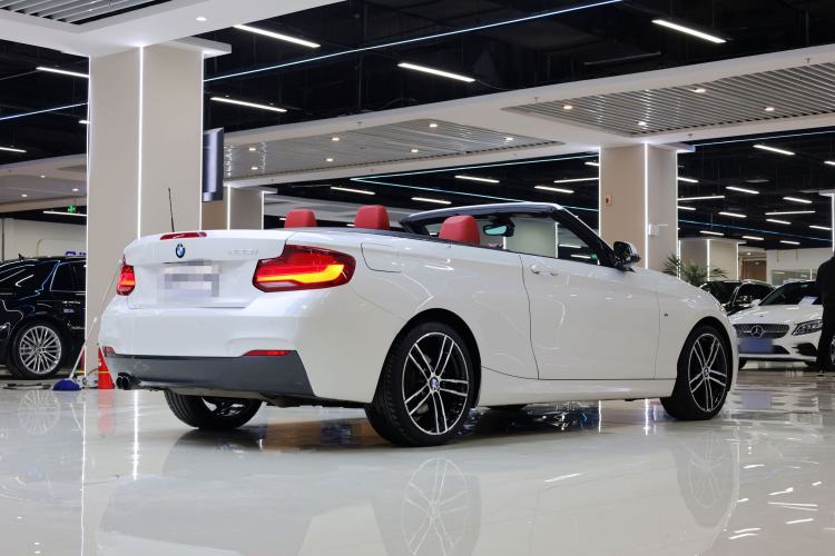 Used BMW 2 Series 2019 225i Convertible Coupe Luxury Edition M Sport Package

